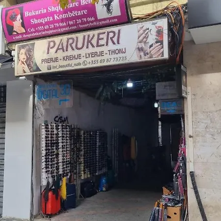 11 Steps' Lovely In The Center * Tirana